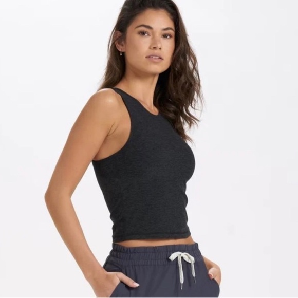 Vuori Tops - Vuori Elevation Plyo Tank Top Women’s Small Blue Padded Shelf Bra Cropped